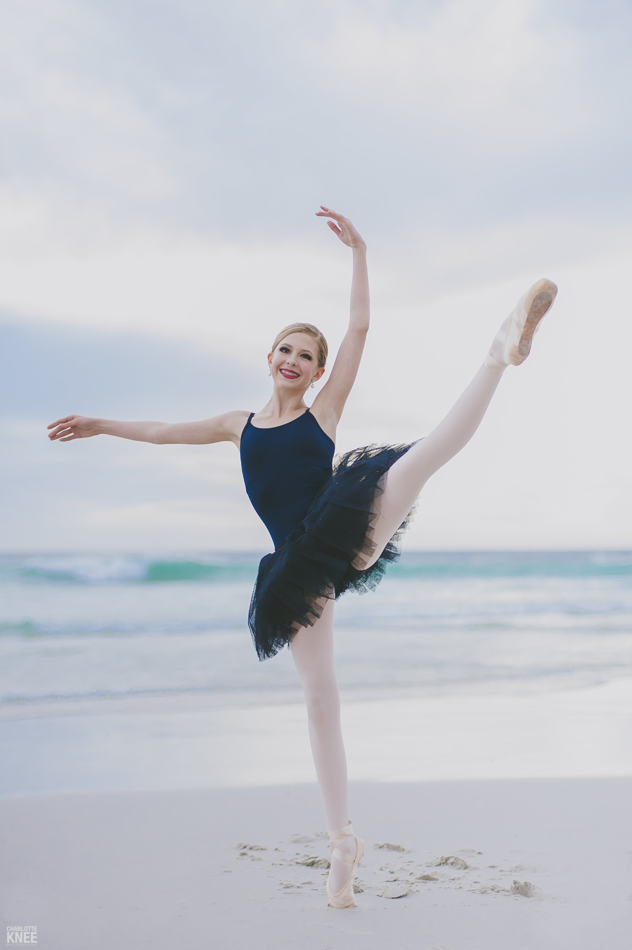 Portrait-Photography-Ballerina-Ashton-Leigh-Parker-Charlotte-Knee-Photography_0002.jpg